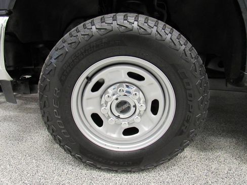 Used 2022 Ford F250 XL w/ Power Equipment Group AWD/4WD image 10