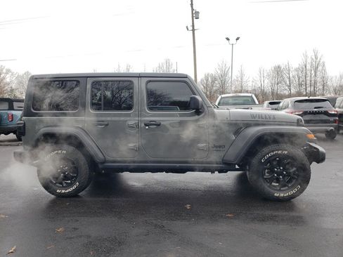 Used 2021 Jeep Wrangler Unlimited Sport image 4