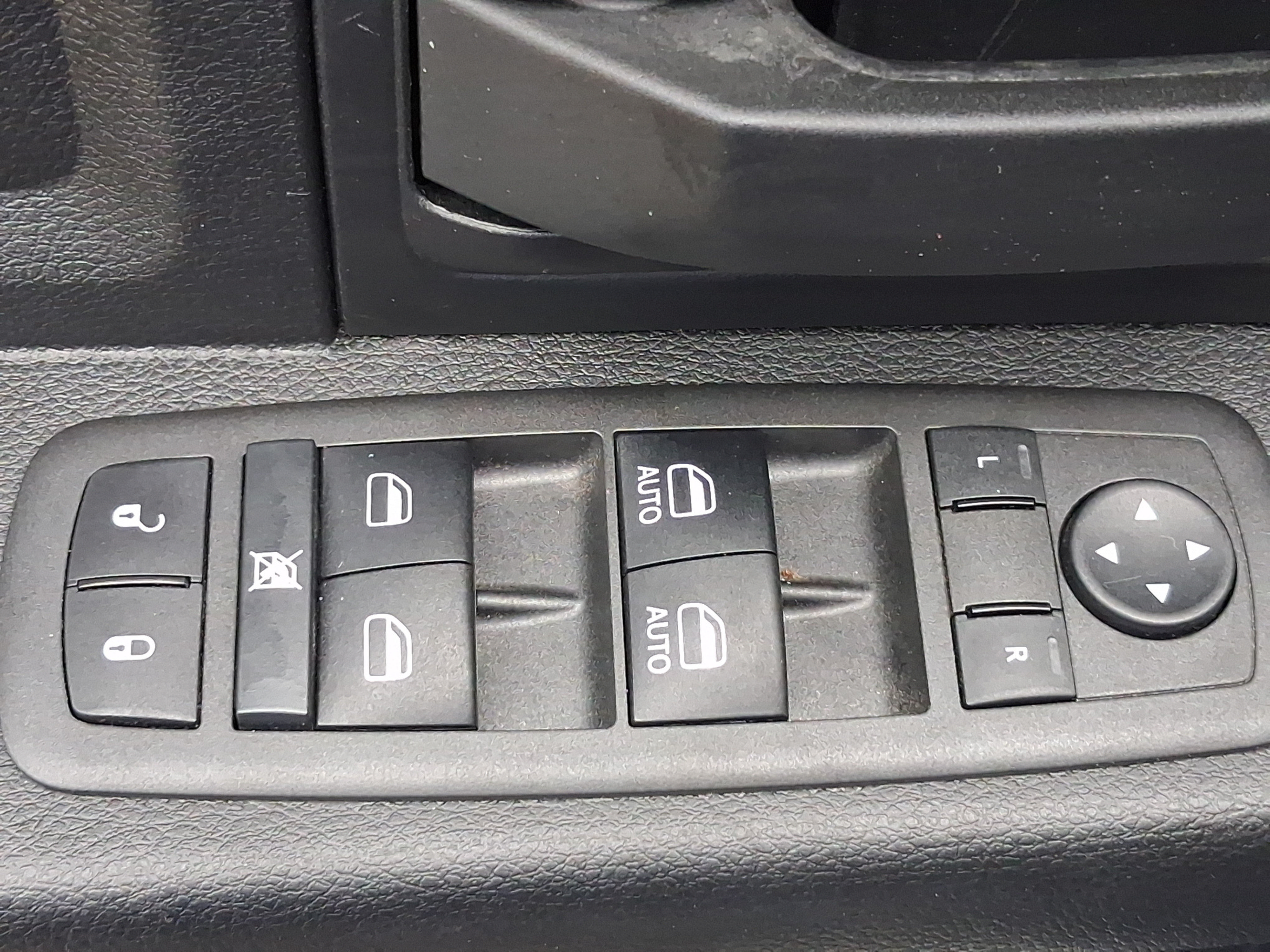 Used 2022 RAM 3500 Tradesman AWD/4WD image 13
