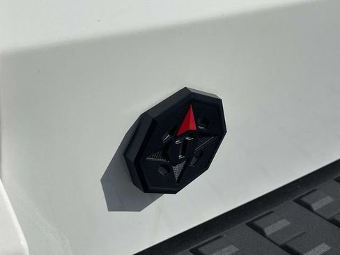 Used 2025 Toyota 4Runner Trailhunter image 9