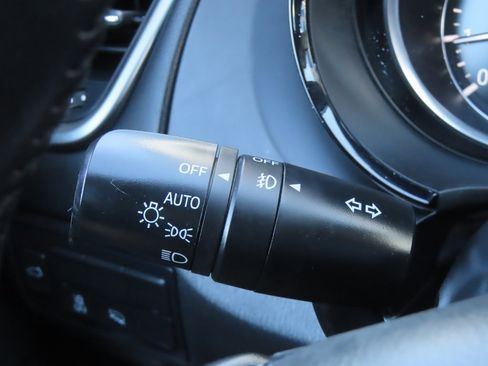 Used 2023 MAZDA CX-9 Touring image 22