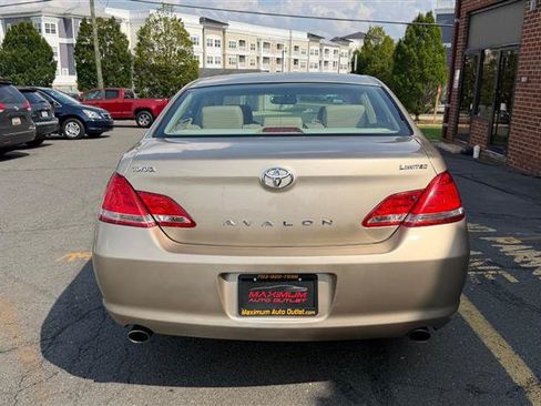 Used 2007 Toyota Avalon Limited FWD image 11