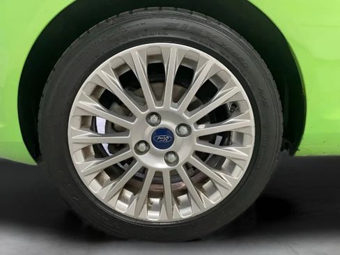 Used 2014 Ford Fiesta Titanium FWD image 24