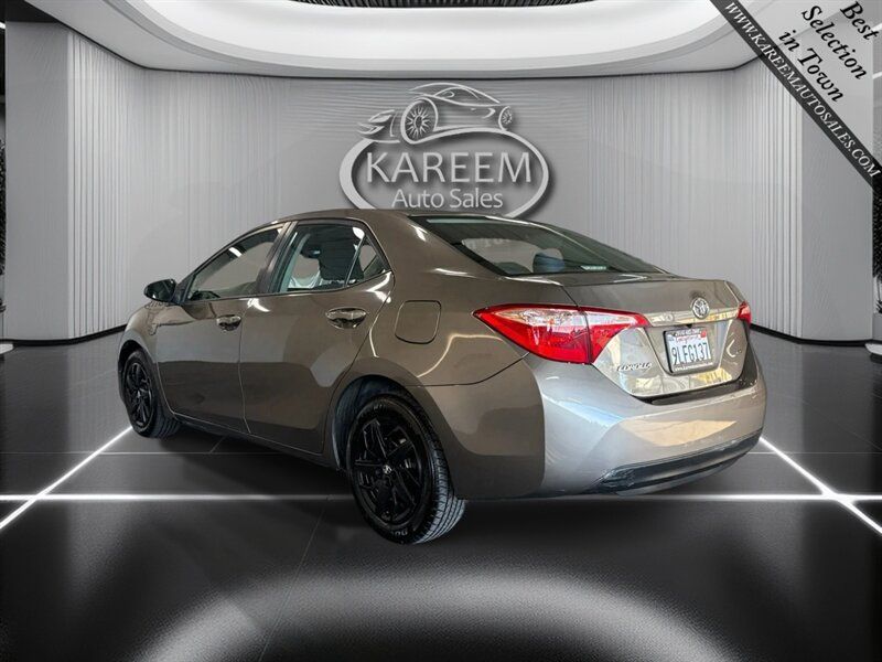 Used 2019 Toyota Corolla LE FWD image 7