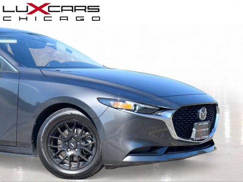Used 2021 MAZDA MAZDA3 s AWD/4WD image 2