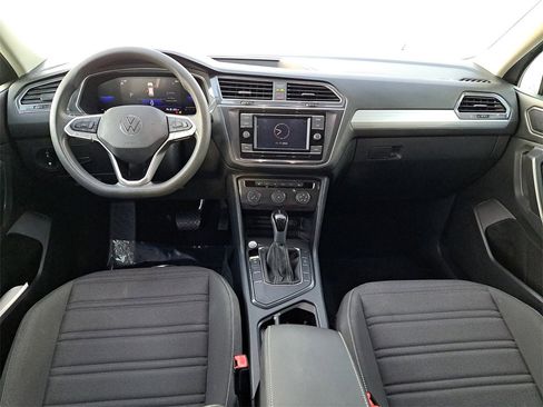 Used 2023 Volkswagen Tiguan S image 9