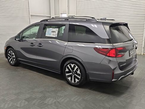 New 2026 Honda Odyssey EX-L image 5