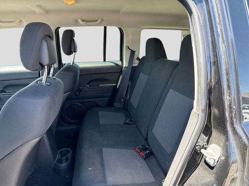 Used 2012 Jeep Patriot Sport FWD image 6
