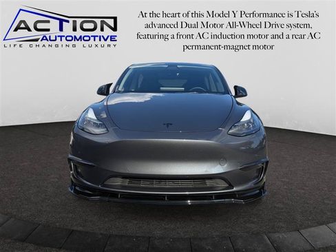 Used 2022 Tesla Model Y Performance AWD/4WD image 2