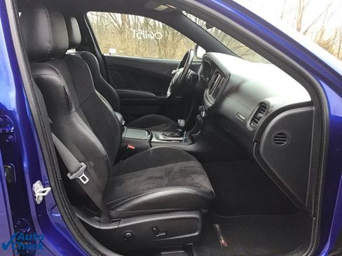 Used 2022 Dodge Charger GT w/ Plus Group image 23