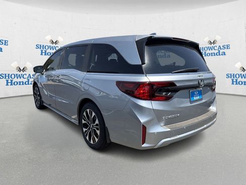 New 2026 Honda Odyssey Elite image 2