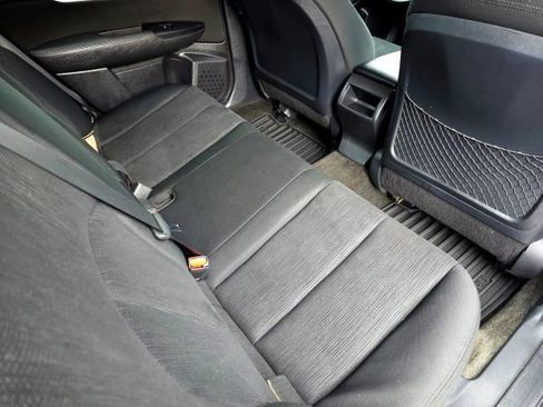 Used 2013 Subaru Legacy 2.5i Premium w/ All-Weather Pkg image 32