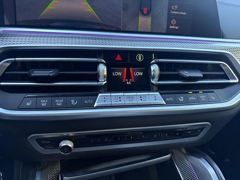 Used 2023 BMW X6 xDrive40i image 19