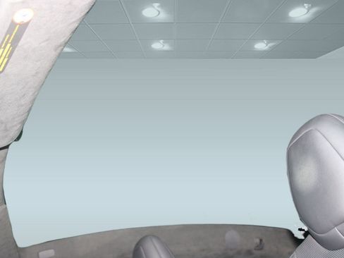 Used 2022 Tesla Model S AWD image 14