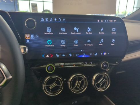 New 2024 Chevrolet Blazer EV LT AWD/4WD image 13