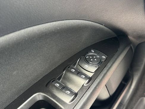 Used 2018 Ford Fusion SE w/ Equipment Group 201A FWD image 21