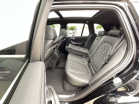 Certified 2024 BMW X5 sDrive40i w/ Premium Package RWD image 28