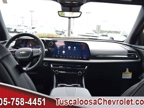 New 2026 Chevrolet Traverse LT w/ Driver Confidence Package image 3