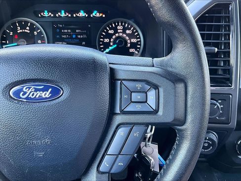 Used 2020 Ford F150 XLT w/ Equipment Group 302A Luxury AWD/4WD image 25