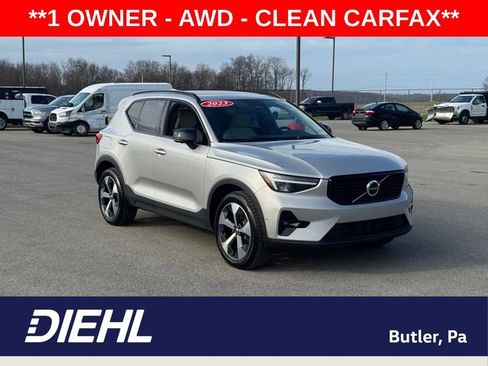 Used 2023 Volvo XC40 B5 Plus w/ Driver Assist Package AWD/4WD image 1
