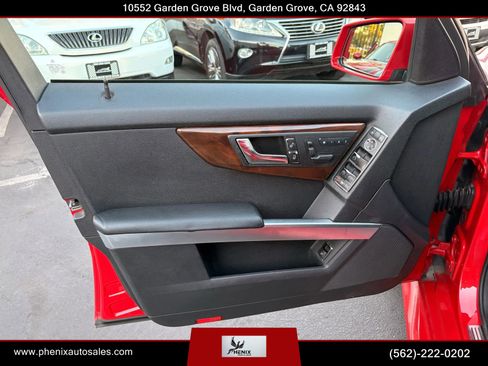 Used 2010 Mercedes-Benz GLK 350 2WD image 14