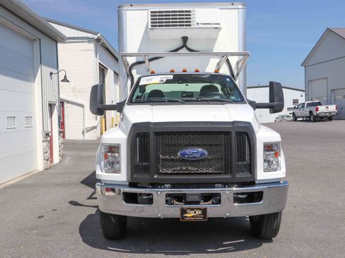 Used 2023 Ford F650 2WD Regular Cab Super Duty image 8