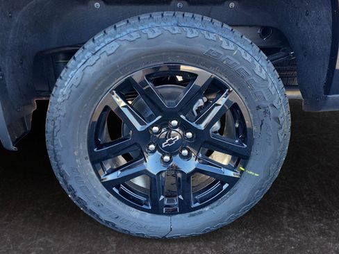 New 2026 Chevrolet Silverado 1500 LT Trail Boss w/ Convenience Package II AWD/4WD image 28