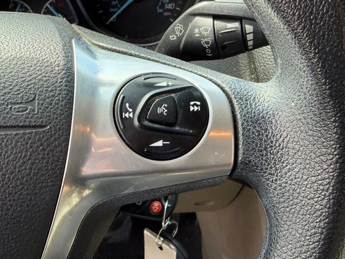 Used 2014 Ford Focus SE FWD image 14