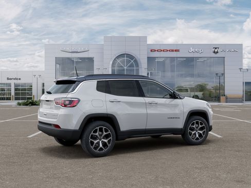 New 2026 Jeep Compass Limited AWD/4WD image 30