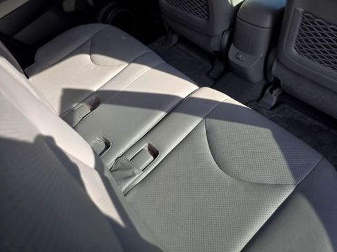 Used 2011 Toyota RAV4 Limited w/ Limited Extra Value Pkg AWD/4WD image 43