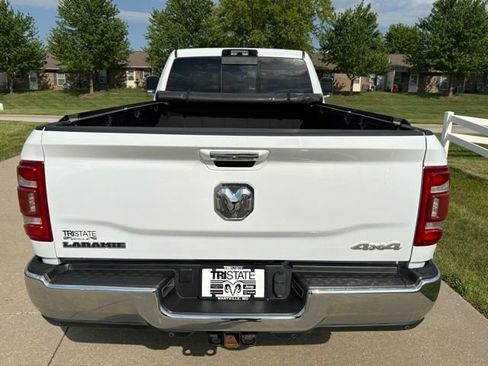 Used 2022 RAM 3500 Laramie w/ Chrome Appearance Group AWD/4WD image 5