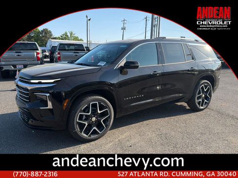 New 2026 Chevrolet Traverse High Country FWD image 1