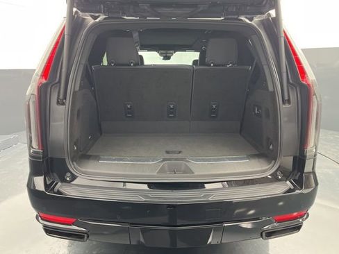 Used 2024 Cadillac Escalade Sport image 22