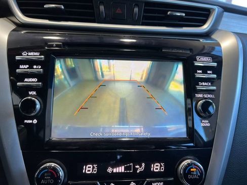 Used 2018 Nissan Murano SV AWD/4WD image 23