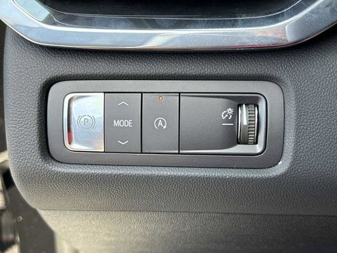 New 2025 GMC Acadia Elevation w/ Elevation Premium Package image 15