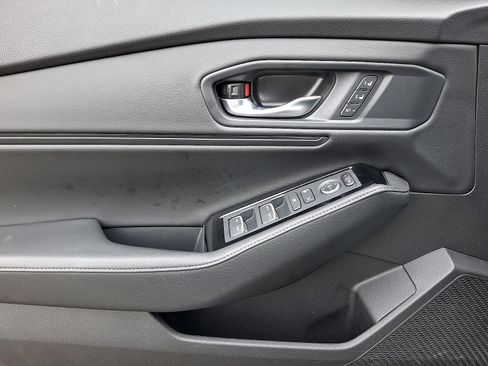 Used 2024 Honda Accord Touring image 13