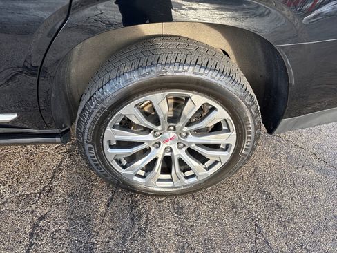 Used 2021 GMC Yukon Denali image 31