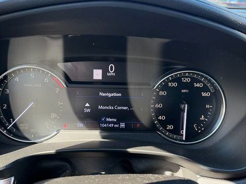 Used 2019 Cadillac XT4 Luxury w/ Cold Weather Package AWD/4WD image 6
