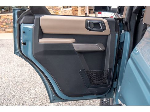 Used 2022 Ford Bronco Wildtrak image 16