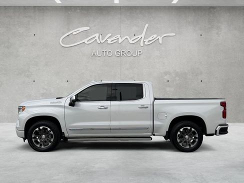 Certified 2024 Chevrolet Silverado 1500 High Country w/ Technology Package image 13