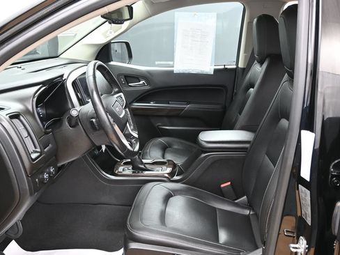 Used 2022 GMC Canyon Elevation w/ Elevation Premium Package AWD/4WD image 17