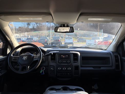 Used 2016 RAM 2500 Tradesman w/ Popular Equipment Group image 13