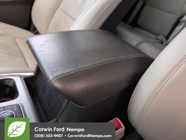 Used 2020 Ford Explorer Platinum w/ Premium Technology Package AWD/4WD image 18