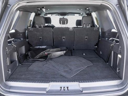 Used 2018 Ford Expedition XLT AWD/4WD image 23