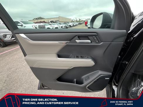 New 2026 GMC Acadia Elevation w/ Black Edition FWD image 24