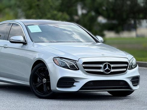 Used 2019 Mercedes-Benz E 300 4MATIC image 50