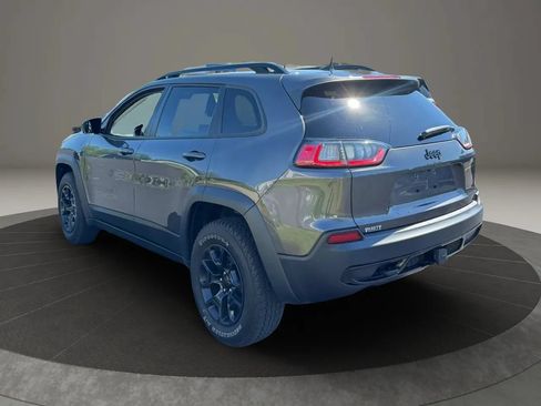 Used 2022 Jeep Cherokee Latitude w/ Trailer Tow Group AWD/4WD image 7