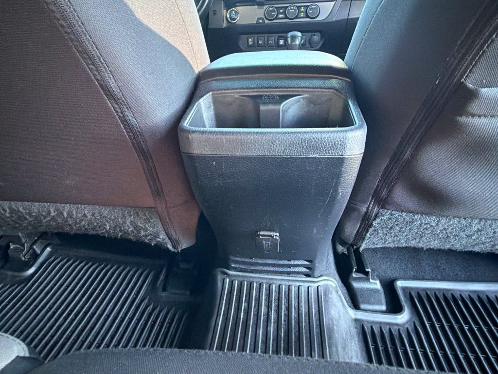 Used 2022 Toyota Tacoma TRD Sport w/ Technology Package RWD image 49