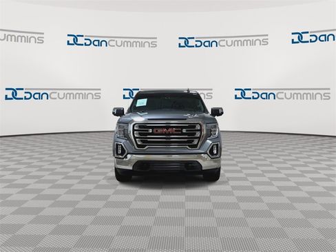 Used 2022 GMC Sierra 1500 SLT w/ SLT Convenience Package image 4