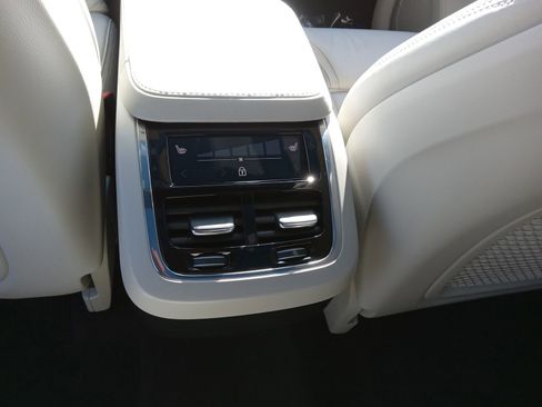 Used 2020 Volvo XC90 T6 Inscription image 23